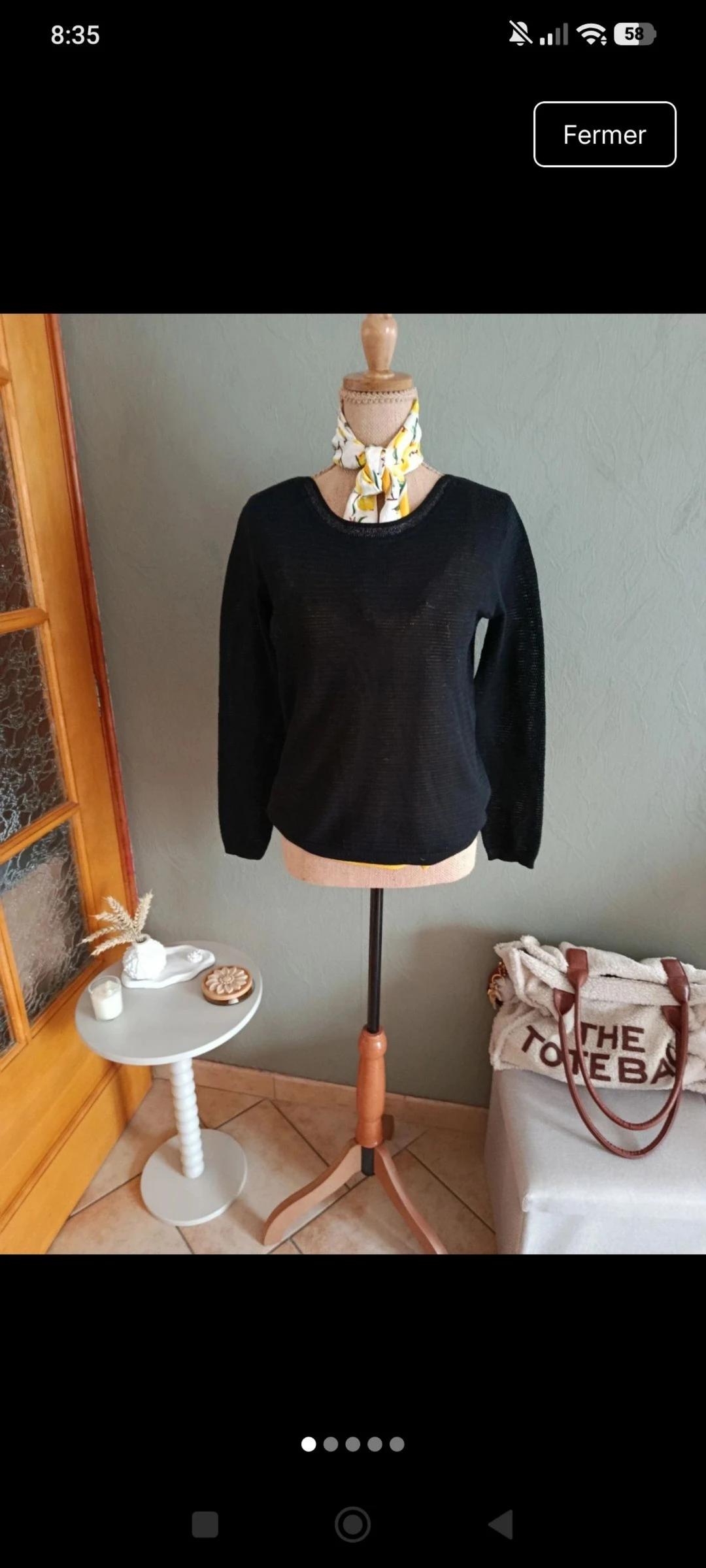 Pull léger avec boutons à l'arrière  – photo 2
